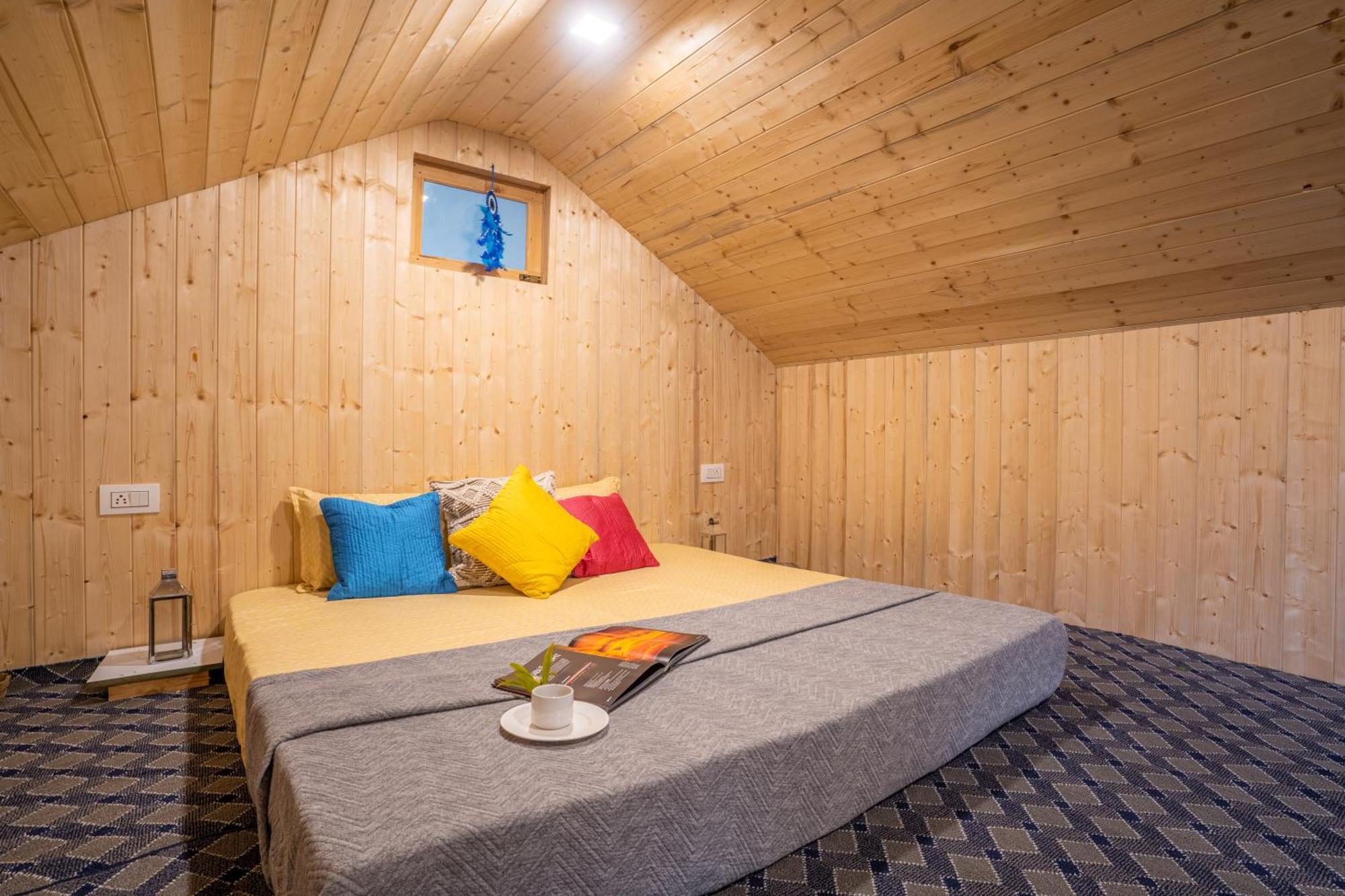 Villa Into The Woods Treehouse Jibhi Extérieur photo