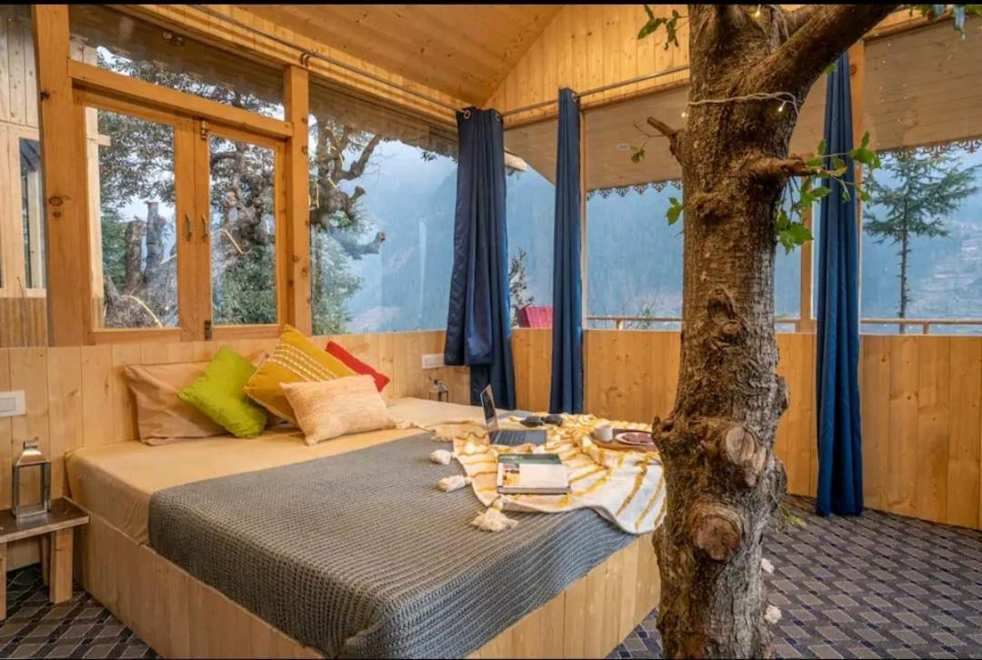 Villa Into The Woods Treehouse Jibhi Extérieur photo