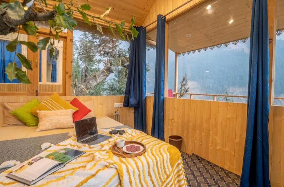Villa Into The Woods Treehouse Jibhi Extérieur photo